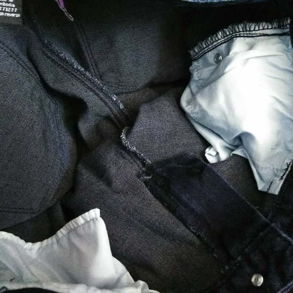 Apt. 9 BootCut Curvy Fit Jeans Size 6 L33 - Picture 7 of 8